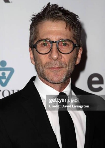 Leland Orser