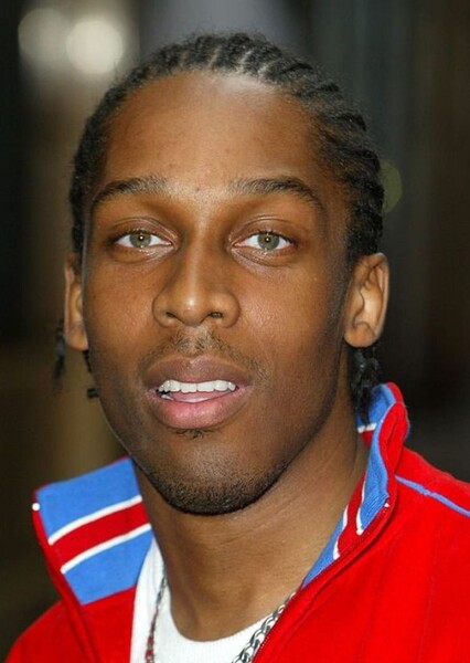 Lemar Obika photo