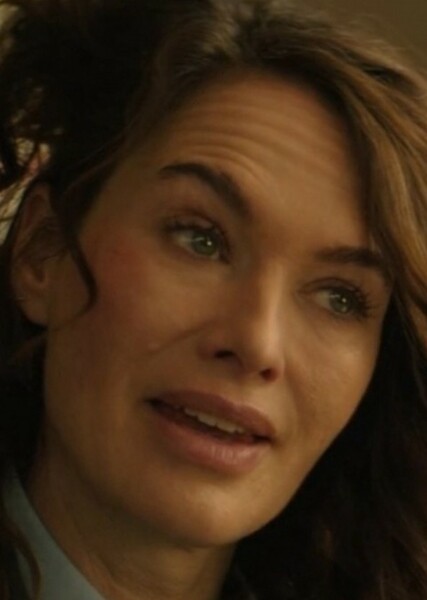 Lena Headey photo