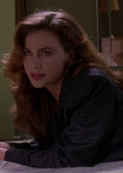 Lena Olin