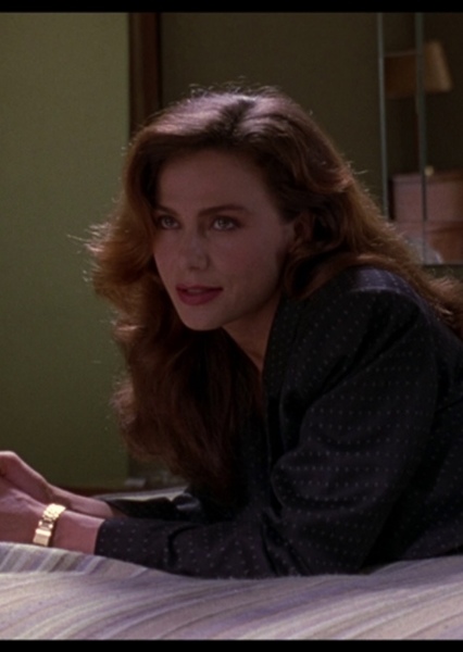 Lena Olin photo