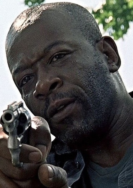 Lennie James photo