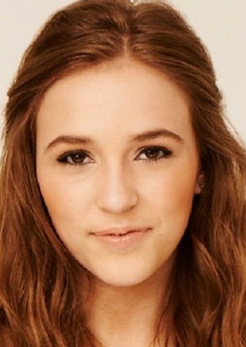 Lennon Stella photo