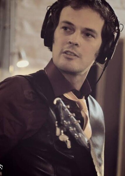 Lenny Mark Irons photo