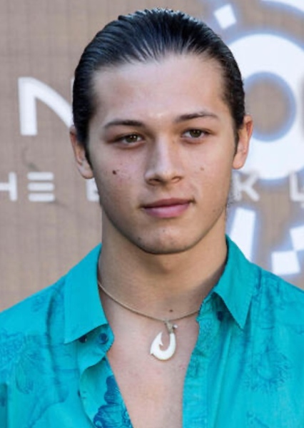 Leo Howard