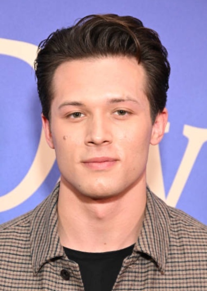 Leo Howard