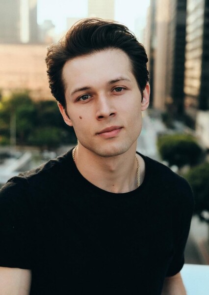 Leo Howard