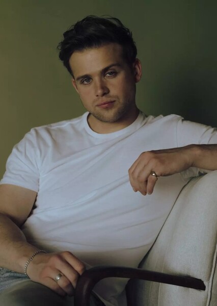 Leo Woodall