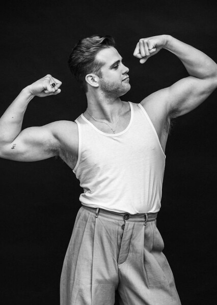 Leo Woodall