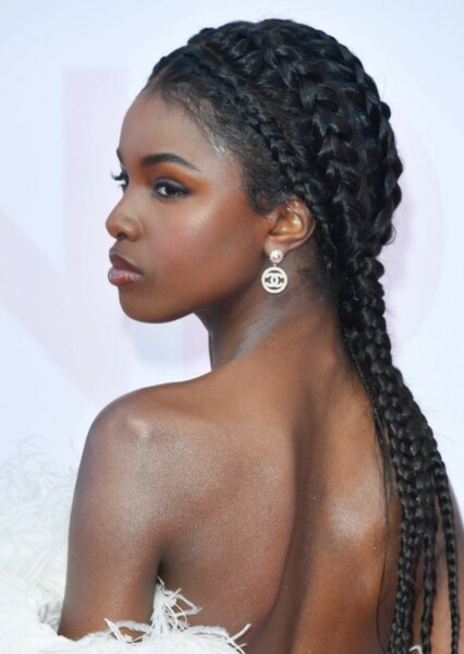 Leomie Anderson photo