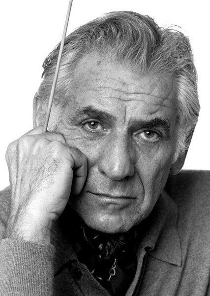 Leonard Bernstein photo