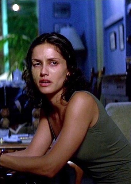Leonor Varela photo