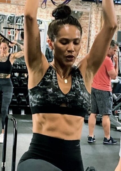 Lesley-Ann Brandt photo