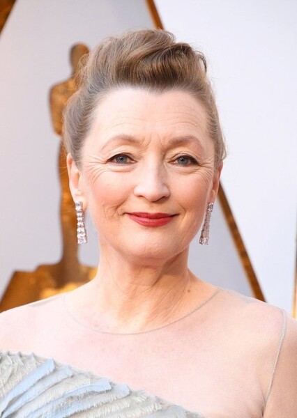 Lesley Manville photo