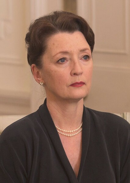 Lesley Manville photo