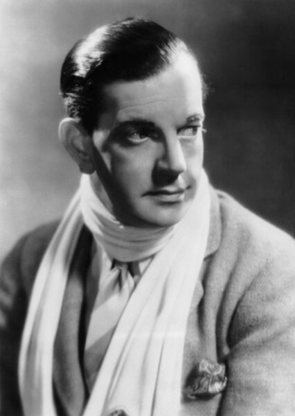 Leslie Banks photo