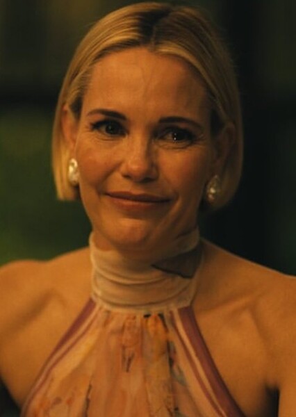 Leslie Bibb