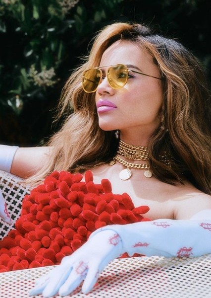 Leslie Grace photo