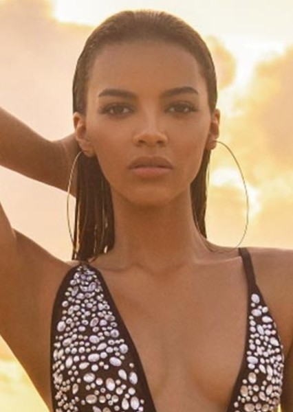 Leslie Grace photo
