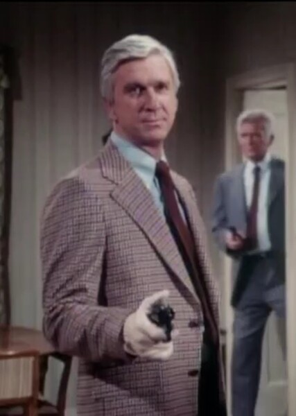 Leslie Nielsen photo