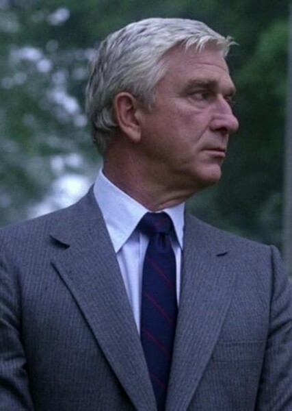 Leslie Nielsen photo