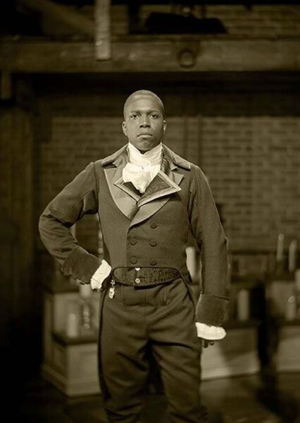 Leslie Odom Jr. photo