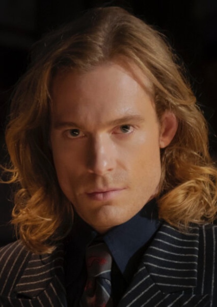 Lestat de Lioncourt (Sam Reid) photo