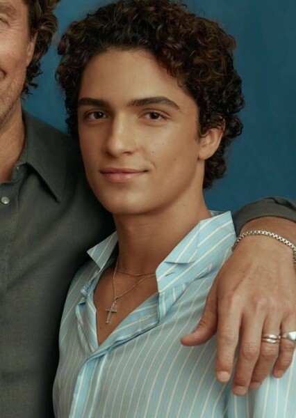 Levi Alves McConaughey photo