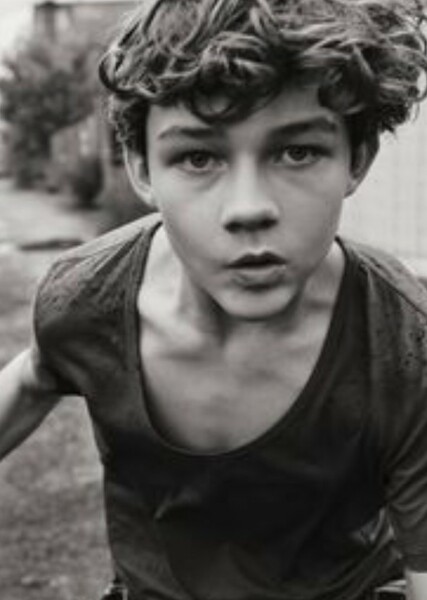 Levi Miller photo