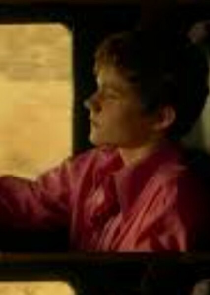 Levi Miller photo
