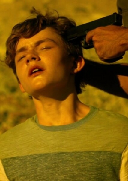 Levi Miller photo