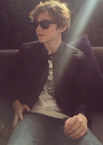 Levi Miller photo