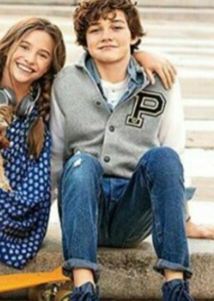 Levi Miller photo