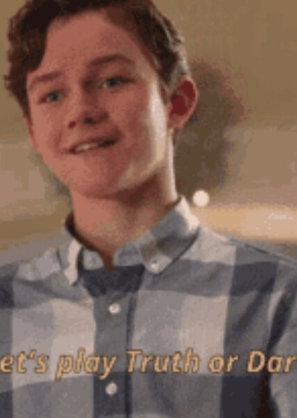Levi Miller photo