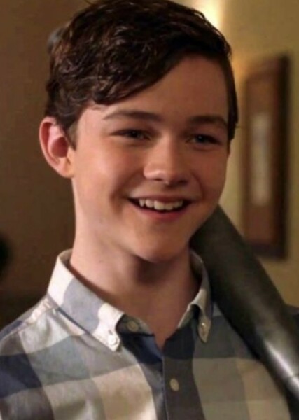 Levi Miller