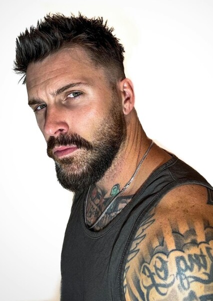 Levi Stocke photo
