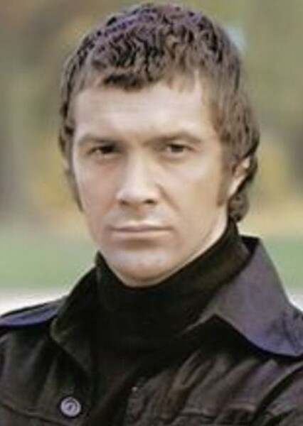 Lewis Collins photo