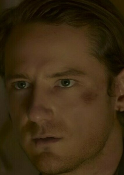 Lewis Pullman photo