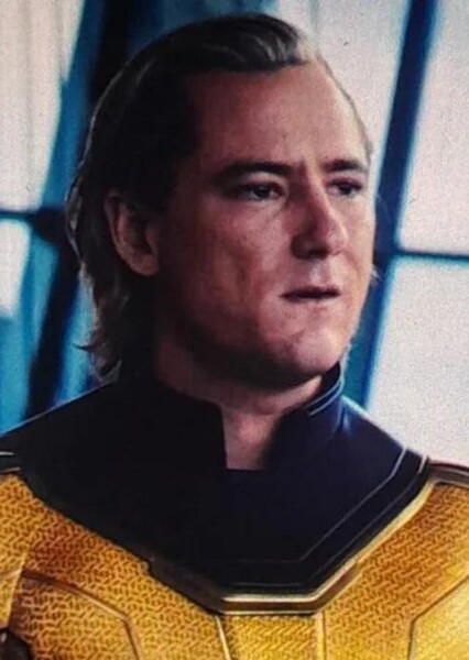 Lewis Pullman photo
