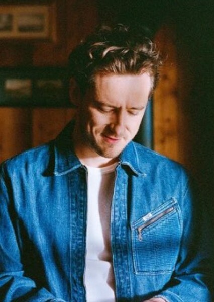 Lewis Pullman