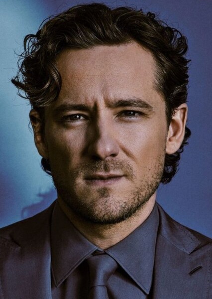Lewis Pullman photo