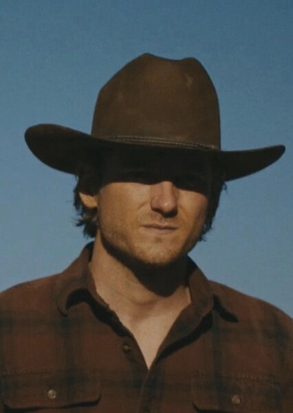 Lewis Pullman photo