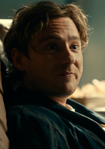 Lewis Pullman