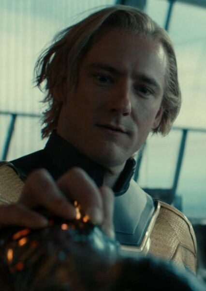 Lewis Pullman