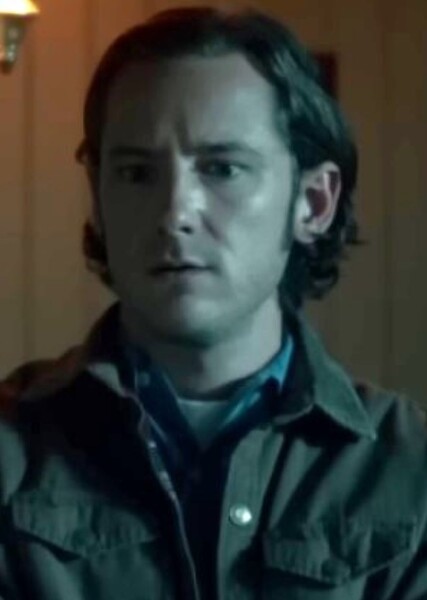 Lewis Pullman photo