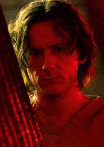 Lewis Pullman photo
