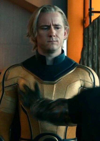 Lewis Pullman photo