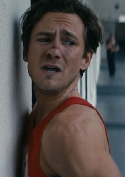 Lewis Pullman photo