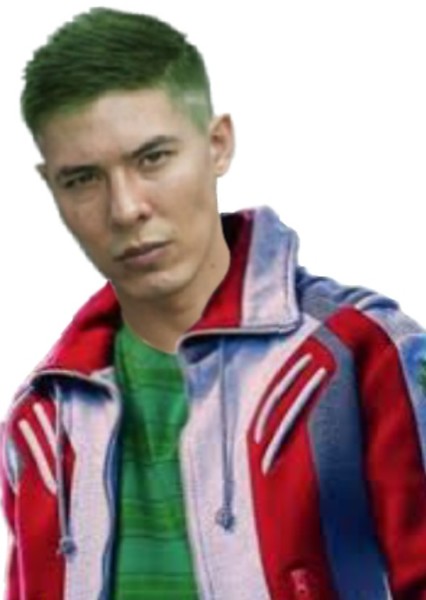 Lewis Tan photo