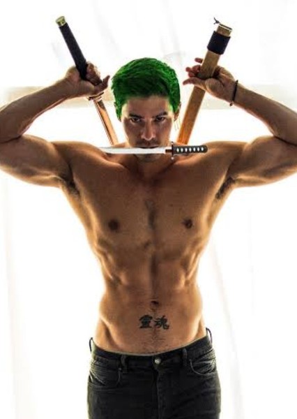 Lewis Tan photo
